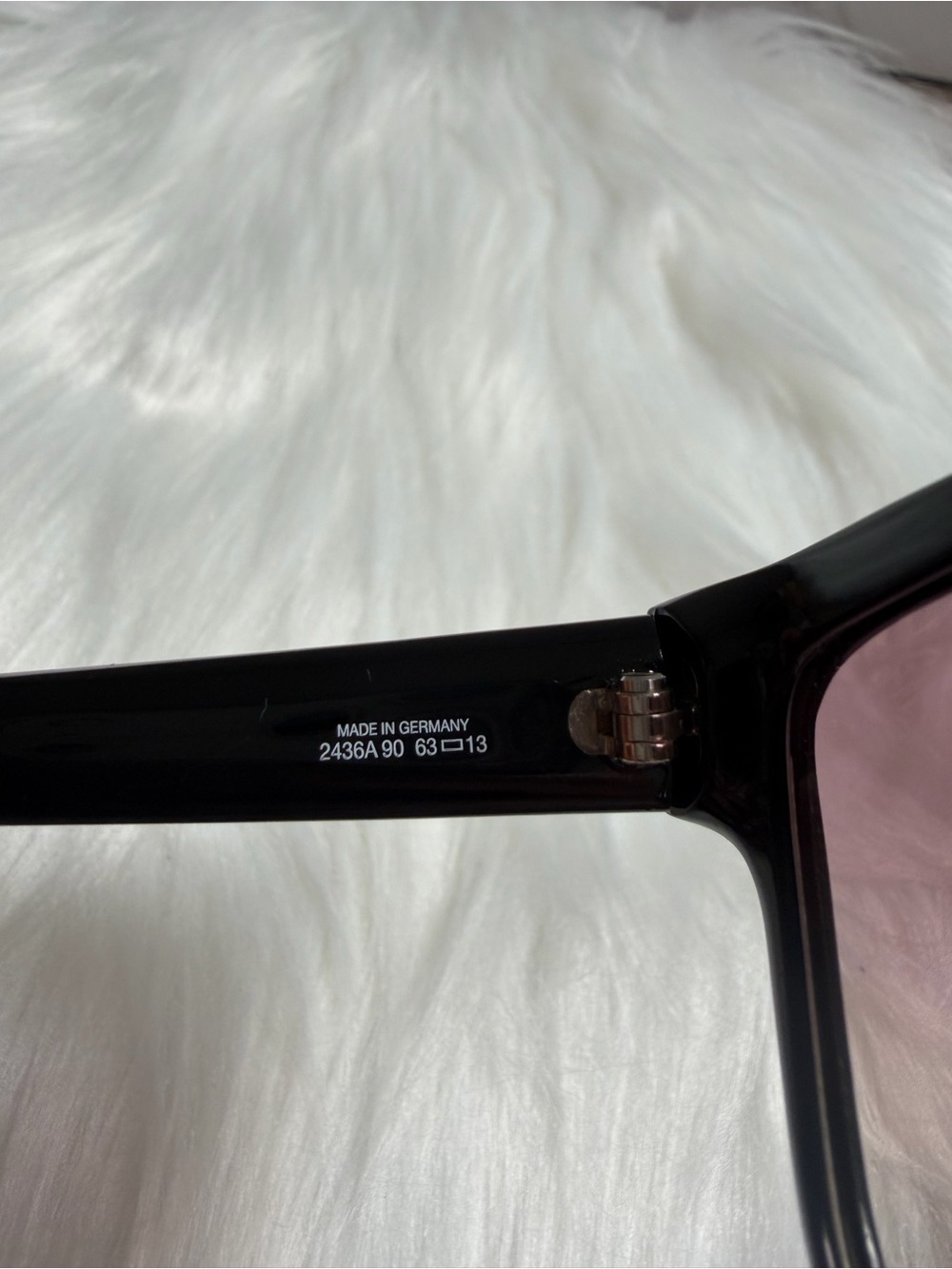 Christian Dior Black Frame Sunglasses with Gradient Lenses - Picture 5 of 8